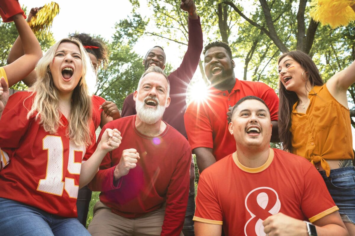 Cheering from the Stands: Enjoying Sports Events as a Hearing-Impaired Fan